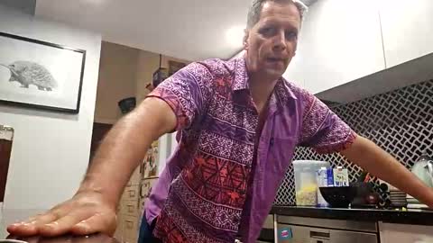 Snapshot of grattitude chatting on 9, 3, 2026 grattitude online show from 9, 3, 2026