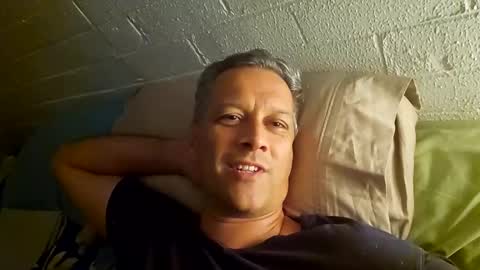 Snapshot of grattitude chatting on 13, 3, 2026 grattitude online show from 13, 3, 2026