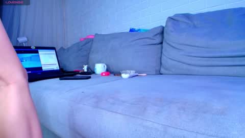 Anny online show from 18, 2, 2026