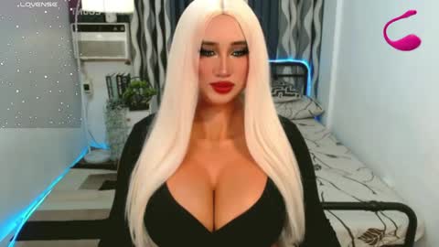 Snapshot of great_selfsuckerts chatting on 13, 5, 2026 PAULATHEONE online show from 13, 5, 2026