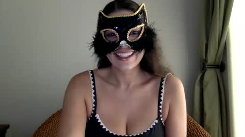 Clara online show from 1, 12, 2025