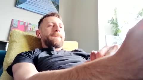 Snapshot of greendiamon chatting on 5, 5, 2026 greendiamon online show from 5, 5, 2026