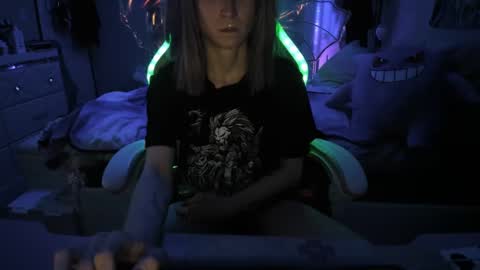 Snapshot of greeneyedlovexo chatting on 11, 1, 2025 GreenEyedLovexo online show from 11, 1, 2025