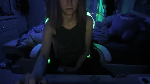 Snapshot of greeneyedlovexo chatting on 13, 1, 2025 GreenEyedLovexo online show from 13, 1, 2025