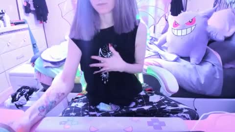 Snapshot of greeneyedlovexo chatting on 18, 1, 2025 GreenEyedLovexo online show from 18, 1, 2025
