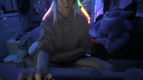 Snapshot of greeneyedlovexo chatting on 1, 2, 2025 GreenEyedLovexo online show from 1, 2, 2025