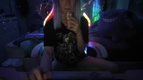 Snapshot of greeneyedlovexo chatting on 6, 2, 2025 GreenEyedLovexo online show from 6, 2, 2025