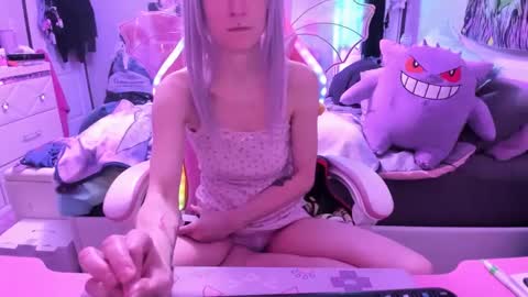 Snapshot of greeneyedlovexo chatting on 14, 2, 2025 GreenEyedLovexo online show from 14, 2, 2025