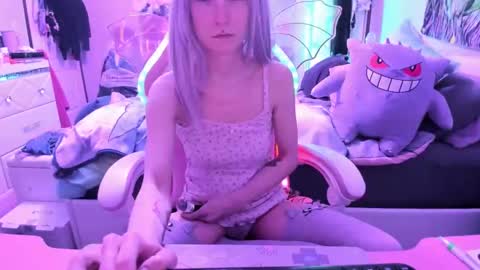 Snapshot of greeneyedlovexo chatting on 15, 2, 2025 GreenEyedLovexo online show from 15, 2, 2025