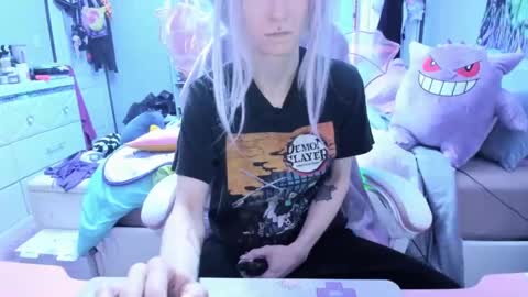 Snapshot of greeneyedlovexo chatting on 7, 3, 2025 GreenEyedLovexo online show from 7, 3, 2025