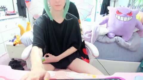 Snapshot of greeneyedlovexo chatting on 23, 9, 2025 GreenEyedLovexo online show from 23, 9, 2025