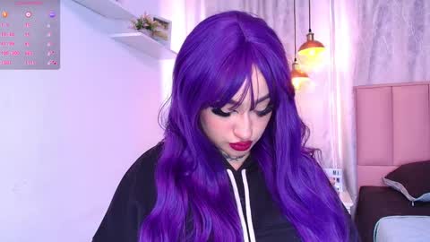   online show from 13, 1, 2025