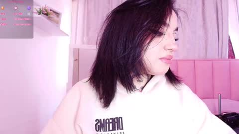   online show from 20, 1, 2025