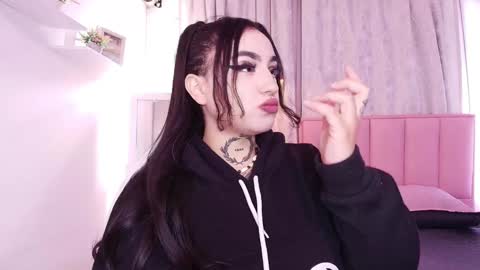   online show from 27, 1, 2025