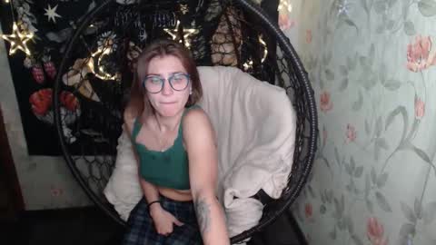 Lina online show from 27, 9, 2025