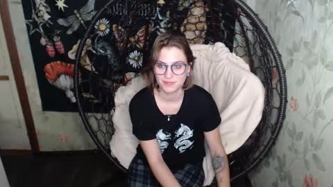 Lina online show from 4, 10, 2025