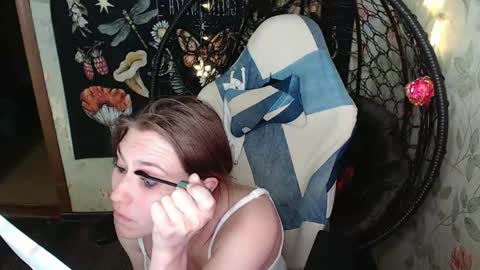 Lina online show from 6, 6, 2026