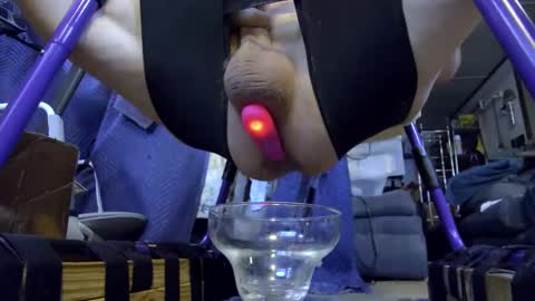 Snapshot of gregbball1 chatting on 9, 10, 2025 electrogee1 online show from 9, 10, 2025