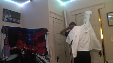 Snapshot of gregnice313 chatting on 4, 10, 2025 NICE and sometimes Savvy online show from 4, 10, 2025