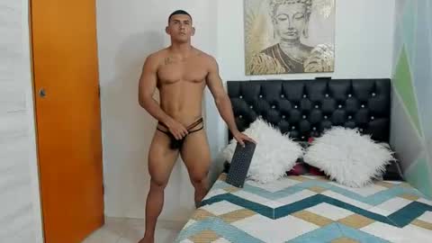 gregorx tina muscle online show from 19, 7, 2026