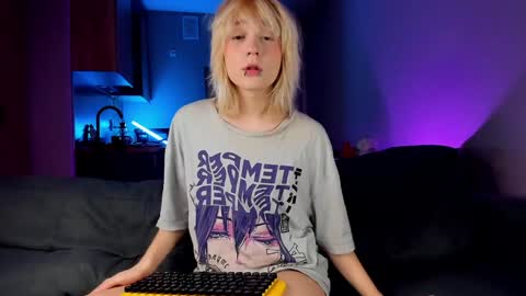 Greg-independent model online show from 14, 1, 2025