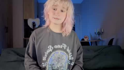 Greg-independent model online show from 11, 3, 2026