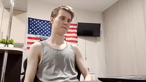 Snapshot of greonn chatting on 7, 5, 2026 Felix online show from 7, 5, 2026