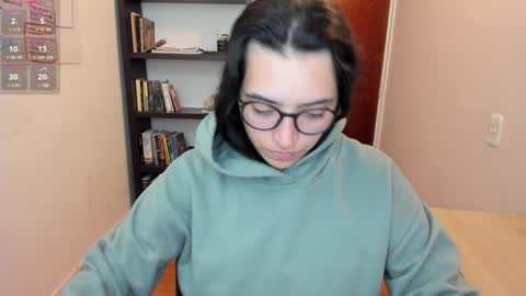 Snapshot of gretagat chatting on 4, 12, 2024 Greta online show from 4, 12, 2024