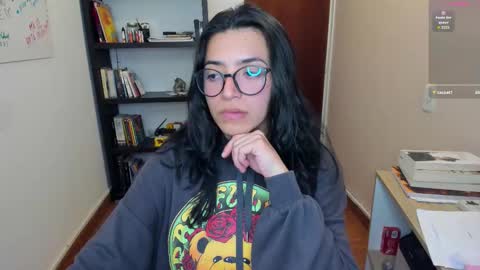 Snapshot of gretagat chatting on 10, 9, 2025 Greta online show from 10, 9, 2025