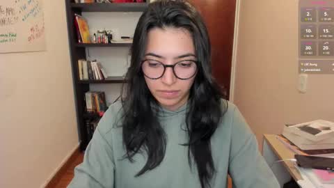 Snapshot of gretagat chatting on 15, 9, 2025 Greta online show from 15, 9, 2025