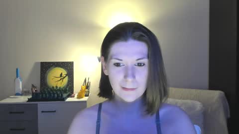 Snapshot of gretamiln chatting on 1, 12, 2024 Greta online show from 1, 12, 2024