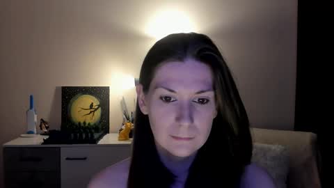 Snapshot of gretamiln chatting on 27, 9, 2025 Greta online show from 27, 9, 2025