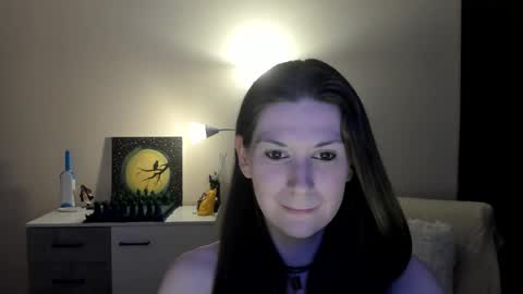 Snapshot of gretamiln chatting on 19, 10, 2025 Greta online show from 19, 10, 2025