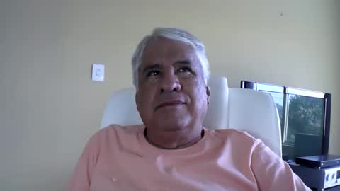Snapshot of grisa01 chatting on 15, 5, 2026 grisa01 online show from 15, 5, 2026