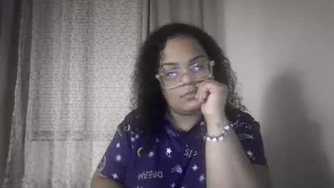 Snapshot of griseldablanco39 chatting on 4, 11, 2025 griseldablanco39 online show from 4, 11, 2025