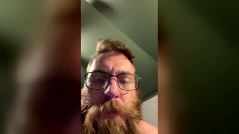 Snapshot of grizzley84 chatting on 18, 2, 2026 grizzly84 online show from 18, 2, 2026