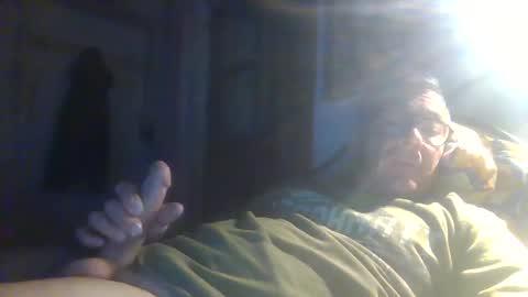 Snapshot of grosbite20cm chatting on 9, 10, 2025 grossbite20cm online show from 9, 10, 2025