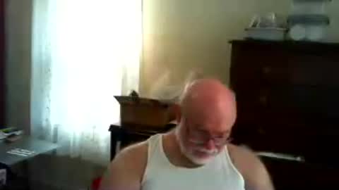 Snapshot of gtnolder60 chatting on 16, 7, 2026 Gary online show from 16, 7, 2026