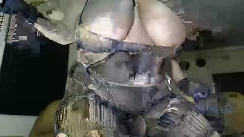 Snapshot of gucci_bx chatting on 29, 3, 2026 gucci-bx online show from 29, 3, 2026