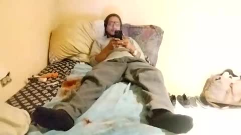 Snapshot of guerra938644 chatting on 1, 11, 2025 BulgeAddiction online show from 1, 11, 2025