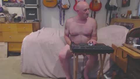 Mario online show from 22, 2, 2025