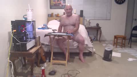 Snapshot of guitarsexgod chatting on 4, 2, 2026 Mario online show from 4, 2, 2026