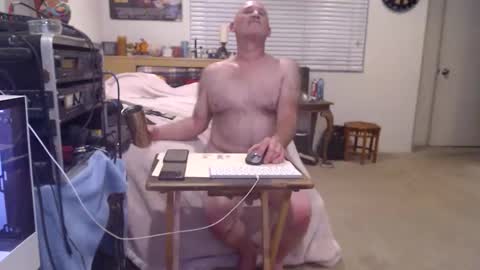 Snapshot of guitarsexgod chatting on 25, 2, 2026 Mario online show from 25, 2, 2026