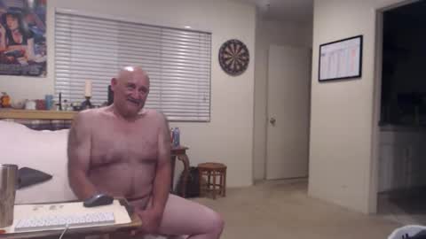 Snapshot of guitarsexgod chatting on 27, 2, 2026 Mario online show from 27, 2, 2026