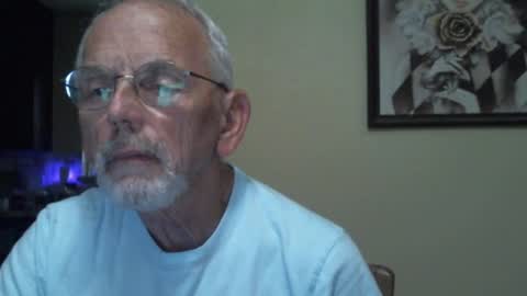 Snapshot of gulfcoast1952 chatting on 8, 12, 2024 Roy online show from 8, 12, 2024