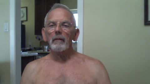 Snapshot of gulfcoast1952 chatting on 15, 1, 2025 Roy online show from 15, 1, 2025