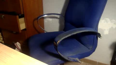 gusanito_enano online show from 12, 1, 2025