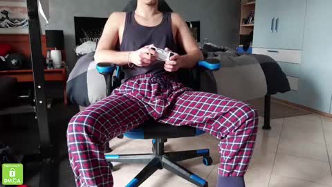 Flo online show from 12, 2, 2025