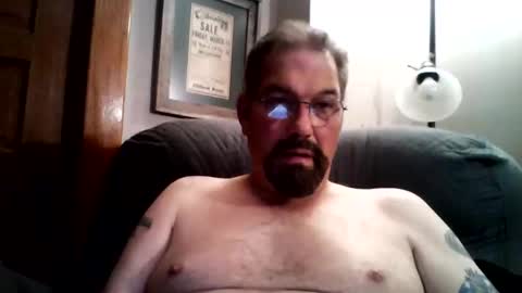 Snapshot of guy4fun8 chatting on 27, 9, 2025 guy4fun8 online show from 27, 9, 2025