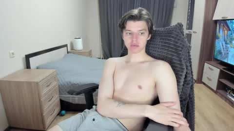 guy_liam1 online show from 19, 4, 2026